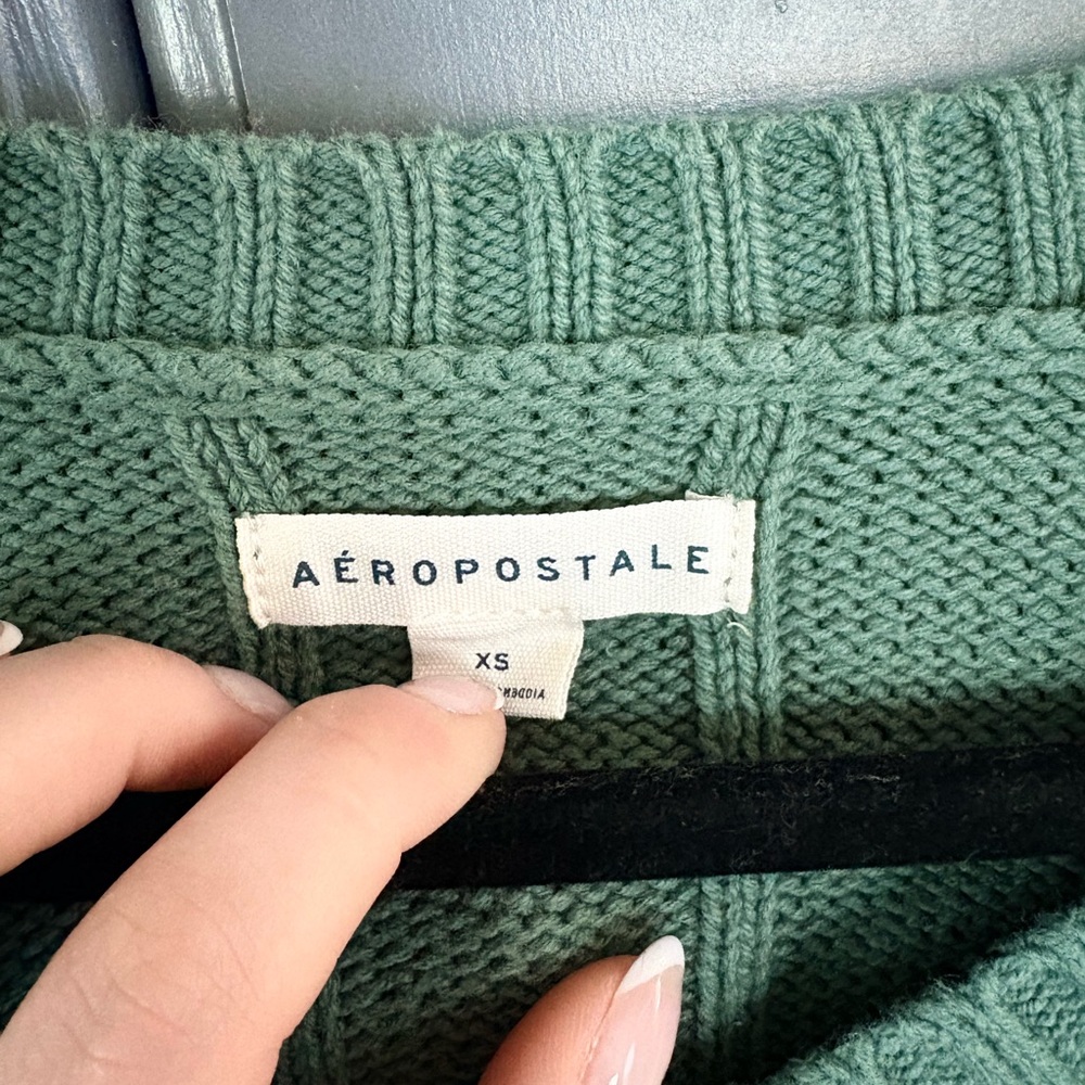 Aéropostale Ribbed V Neck Sweater Bundle XS/S Green & Cream Cropped Knit - Picture 7 of 8